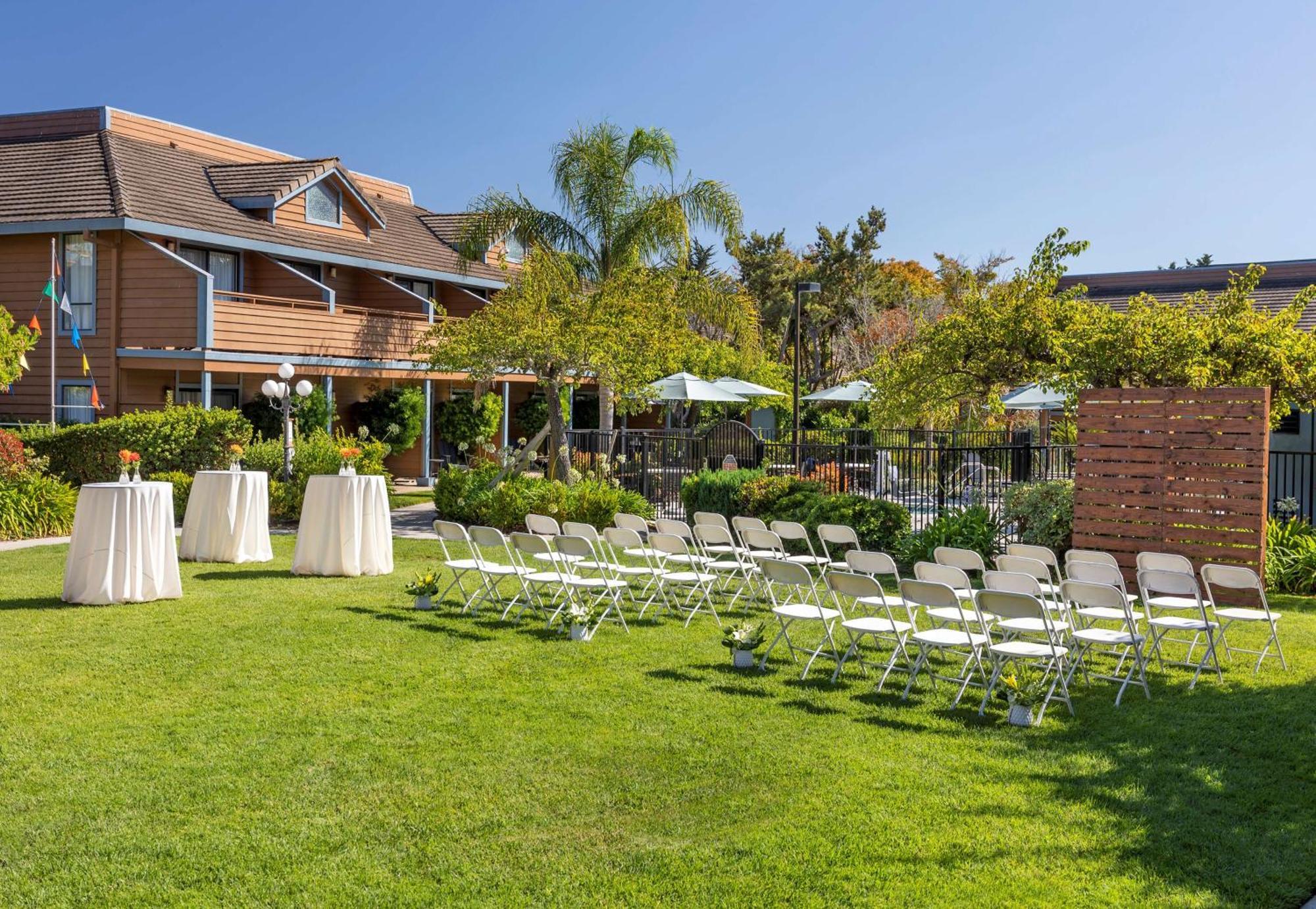 Seacliff Inn Aptos, Tapestry Collection By Hilton Экстерьер фото